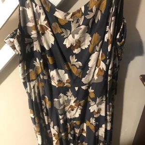 Gorgeous old navy Dress!